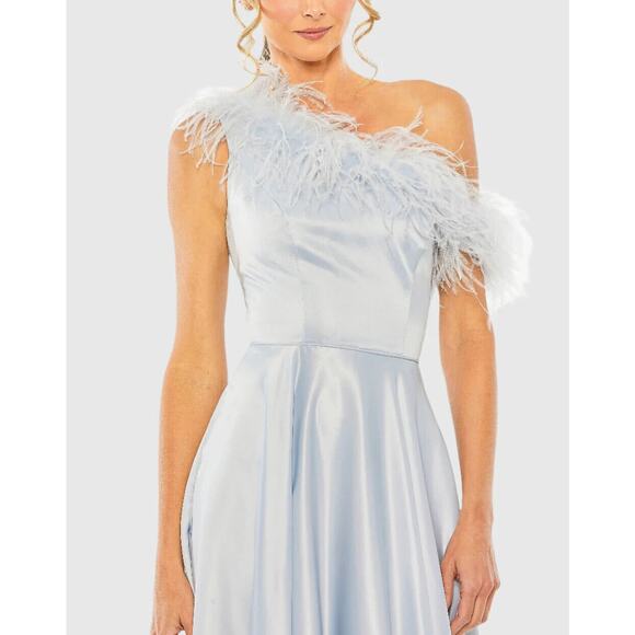 MAC DUGGAL 11684 SZ 14 ONE SHOULDER A-LINE GOWN WITH FEATHER DETAIL BLUE - Picture 3 of 6